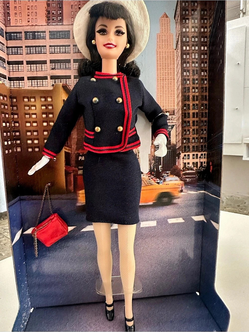 Collector Edition "That Girl" Barbie Doll (2002) - NRFB Vintage TV Show